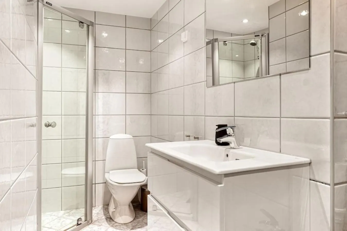 Dinbnb Apartments I Family-Friendly By Sea Pool I 2 Floors & 2 Bathrooms Bergen