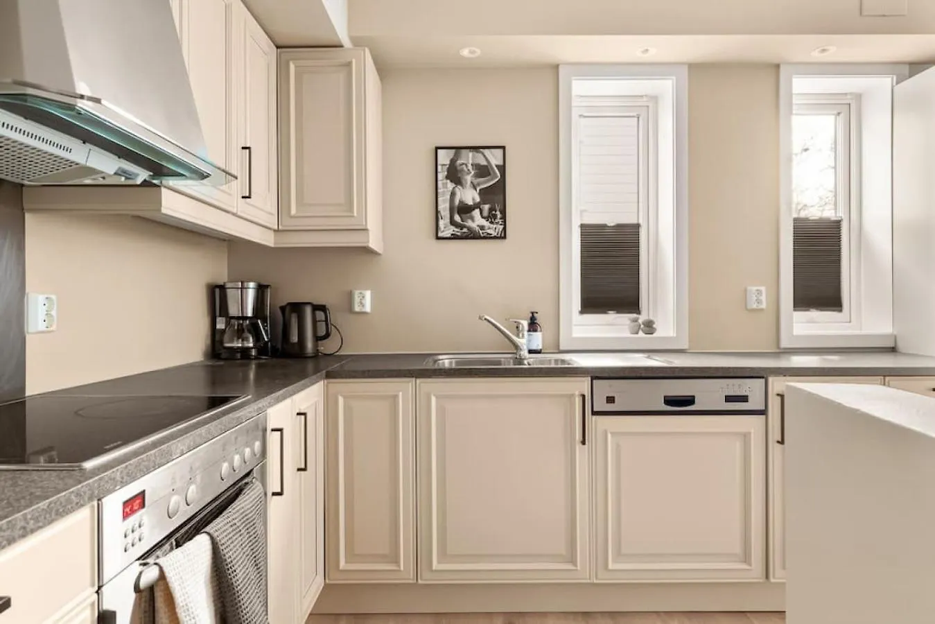 Dinbnb Apartments I Family-Friendly By Sea Pool I 2 Floors & 2 Bathrooms Bergen